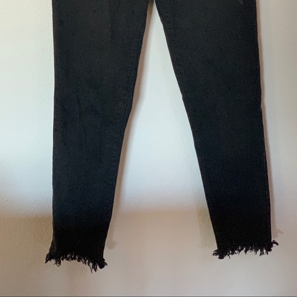 DL1961 Farrow Cropped High Rise Skinny Jeans in Black Size 27 with Ripped Hem - Picture 5 of 11
